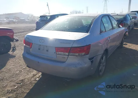 2006 Hyundai Sonata Gls V6/Lx V6 z USA, uszkodzony, nr VIN 5NPEU46F26H065005